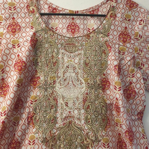 Printed 3 Pcs Lawn Suit with Embroidered Neck - Picture 4 of 7